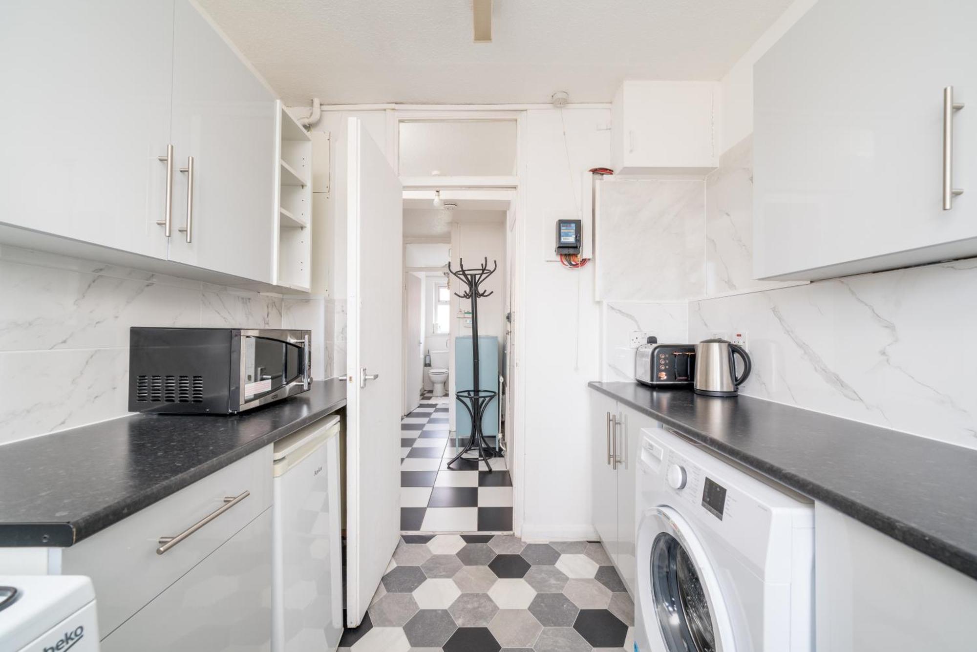 Spacious 1 Bed Flat In Dalston Лондон Экстерьер фото