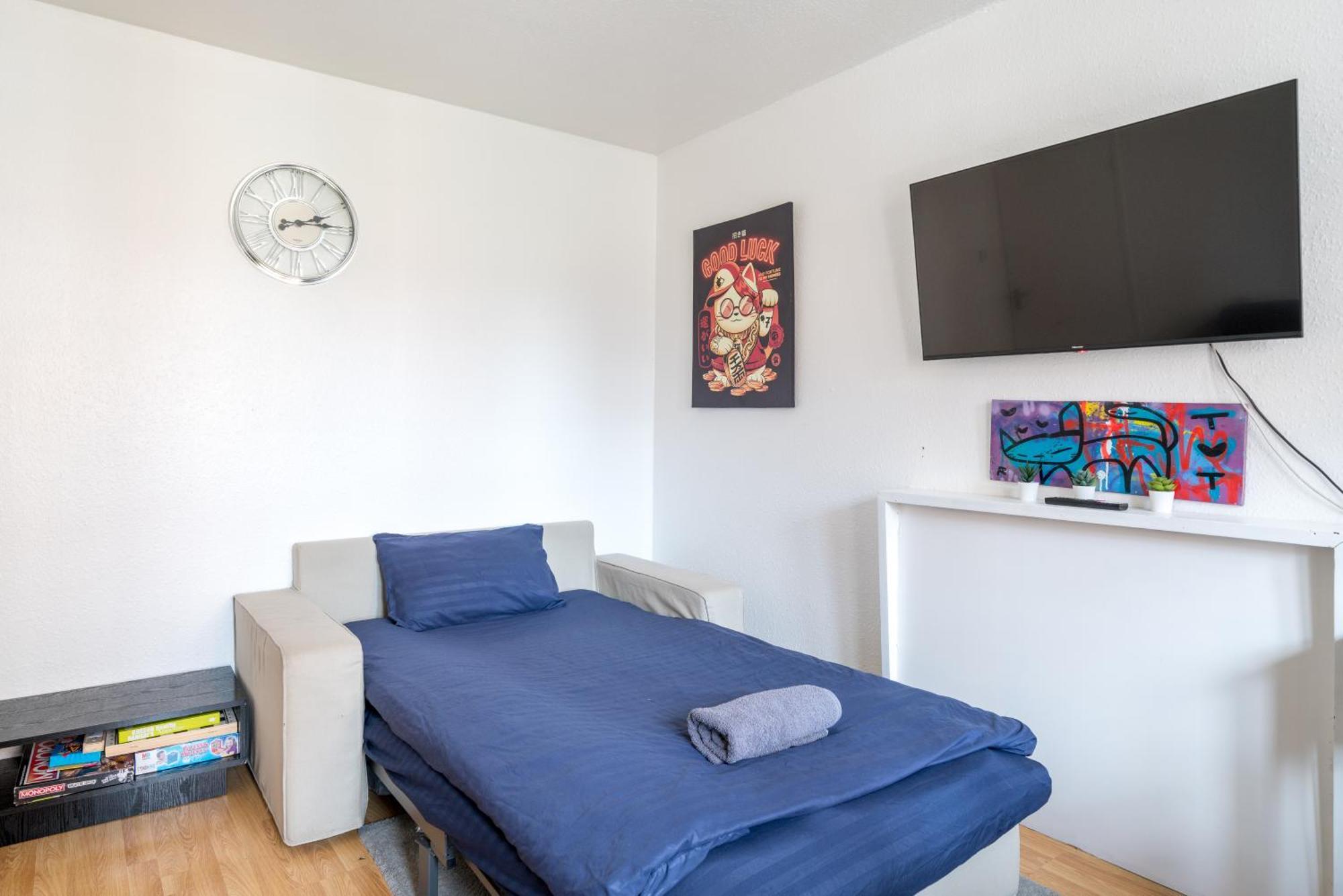 Spacious 1 Bed Flat In Dalston Лондон Экстерьер фото